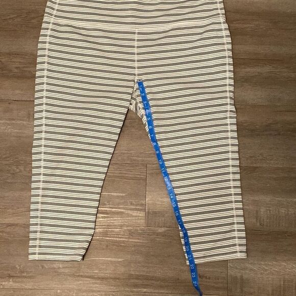 Athleta leggings size 2X - Picture 4 of 5